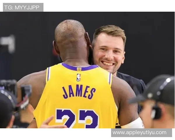 东契奇谈与詹姆斯同队的梦想经历激励年轻球员追逐篮球梦想